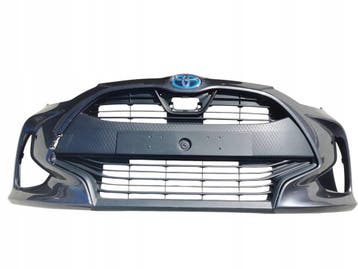 Voorbumper met grille voor Toyota Yaris IV 390, Verzenden, Gebruikt