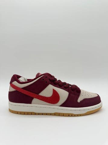 Nike - Nike SB Dunk Low Skate Like a Girl - Sneakers - Maat:, Nieuw