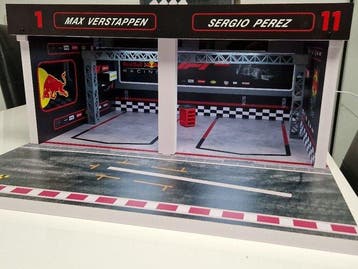 SD-modelcartuning 1:18 - Modelauto - Red Bull F1 Pitbox, Nieuw