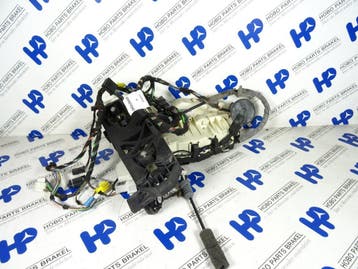 Portierslot A 221 720 2335 LV o.a: S-klasse w221, Gebruikt, Deur, Mercedes-Benz, Links