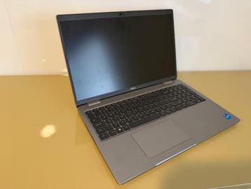 Online veiling: Dell, Latitude 5520, laptop, Computers en Software, Overige Computers en Software, Nieuw