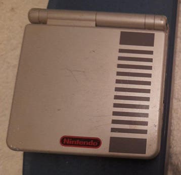 Nintendo - Gameboy Advance SP - NES edition - Handheld, Nieuw