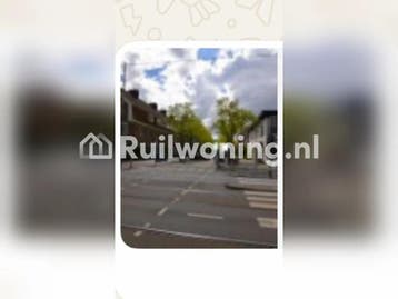 Fijn groot huis is op zoek naar een sociale huurwoning., Amsterdam