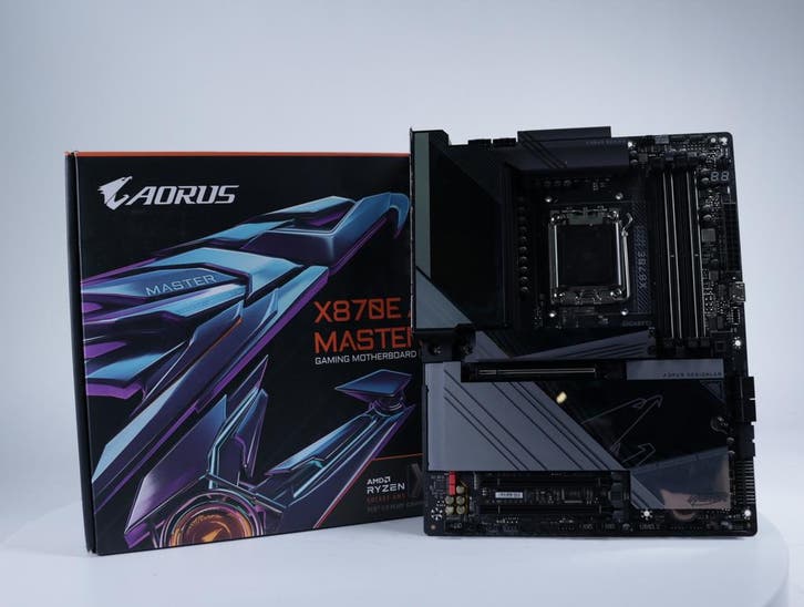 [RETOURDEAL] Gigabyte X870E AORUS MASTER - Moederbord, Computers en Software, Moederborden, Ophalen of Verzenden