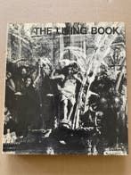 Fotoboek - Experimenteel Toneel - The Living Theatre, Ophalen of Verzenden, Gelezen, Toneel