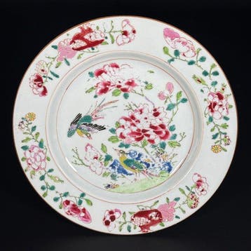Bord - Assiette Famille Rose à décor de faisans et pivoines