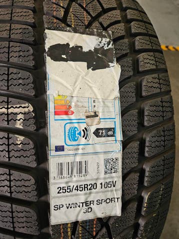 255/45/20 105V MO MFS DUNLOP WINTERBANDEN NIEUW MEGA ACTIE !, Ophalen, 255 mm, Nieuw, Winterbanden