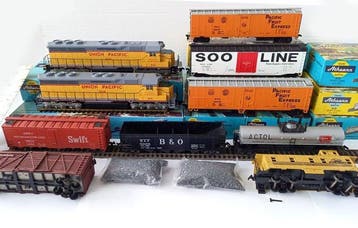 Athearn H0 - Treinset (10) - Athearn set H0-spoor met SD45, Nieuw