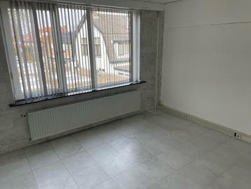 Te huur: Studio Hoge Larenseweg in Hilversum, Hilversum, Noord-Holland