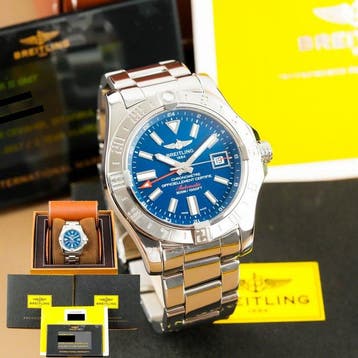 Breitling - Avenger II GMT Full Set - A32390 (sg.667) -, Nieuw