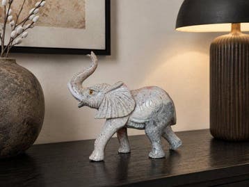 sculptuur, Hand-carved Elephant- - 15 cm - Brazilian