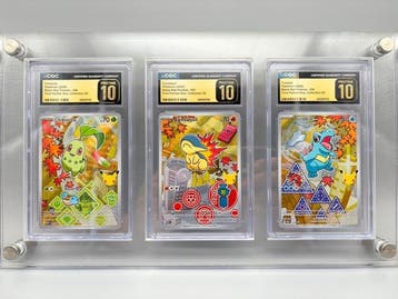 Pokémon - 3 Graded card - First Partners - Gen 2 - CGC, Hobby en Vrije tijd, Nieuw