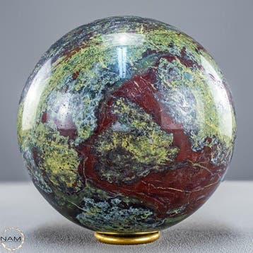 Zeldzame natuurlijke drakenbloedjaspis Sphere- 4072.61 g