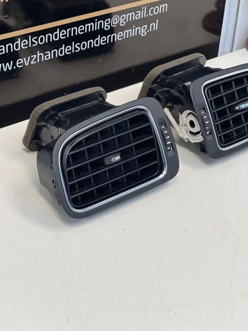 VW Polo V luchtrooster dashboard rechts en links kleur zwart, Auto-onderdelen, Gebruikt, Volkswagen
