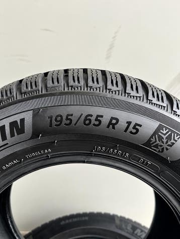 2x 195/65R15 winter – €140 INCL. GRATIS MONTAGE, Ophalen, Gebruikt, 15 inch, Winterbanden