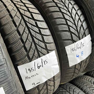 2 x Maxxis 185-60-15 Winterbanden 9mm, Auto-onderdelen, Banden en Velgen, Gebruikt, 15 inch, Band(en), Personenwagen