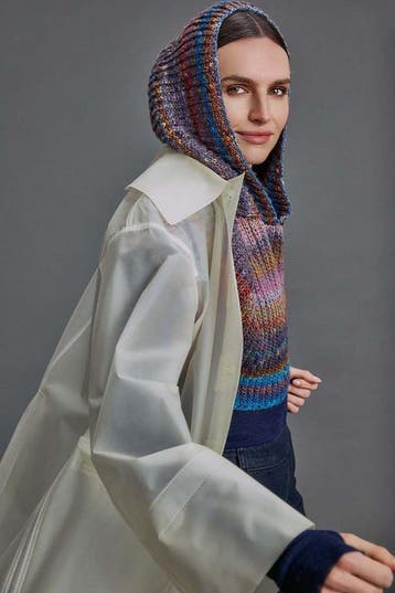 Breipatroon Poncho Lena met capuchon van Magnolia garen -, Ophalen of Verzenden, Nieuw