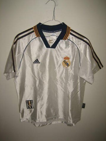 Real Madrid - Spaanse voetbal competitie - 1999 -, Nieuw