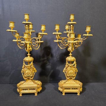 Pendule (2) Lodewijk XVI-stijl - Verguld brons - 1850-1900 -