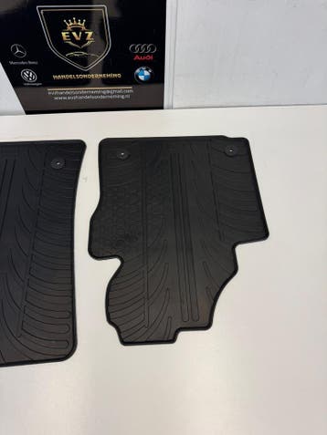 VW Caddy bj.2012 rubber automatten/mattenset, Gebruikt, Volkswagen