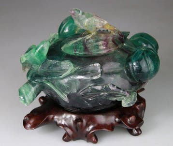 Geurbrander met sculptuur - Wierookvaas - Fluorietamethiste
