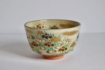 Kyoto ware (Kyo-yaki) - Signed by Shiunn - Chawan -