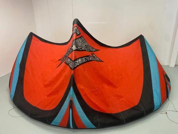 Naish Pivot 2023 10m, Watersport en Boten, Ophalen of Verzenden, Gebruikt