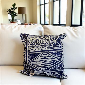 Afrikaans kussen | Blauw Ndop Cameroon - Sierkussen 45x45 -, Huis en Inrichting, Woonaccessoires | Kussens, Ophalen of Verzenden