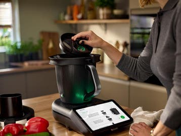 Thermomix Tm7 Complete Keukenmachine+Demo piont, Witgoed en Apparatuur, Keukenmixers, Verzenden, Nieuw, 3 snelheden of meer, 2 tot 3 liter