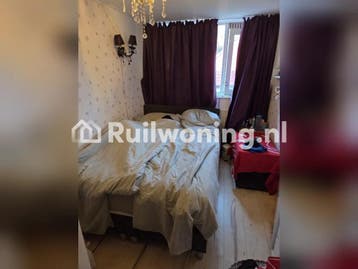 Huis van 100 m² in Amsterdam (Noord-Holland), Amsterdam