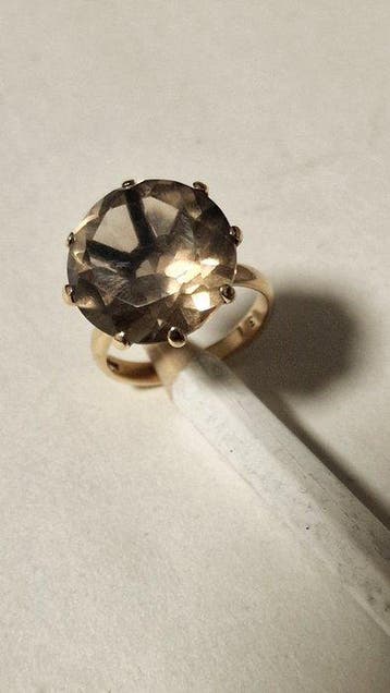 Ring - 9 kt. Geel goud - 10.00ct. tw. Quartz, Nieuw