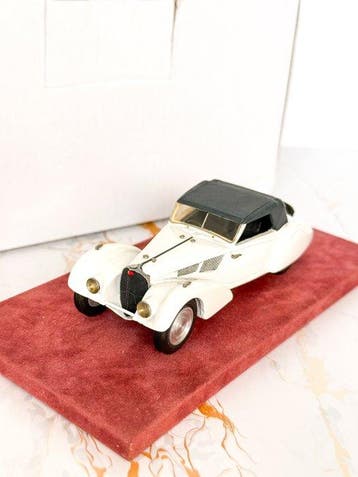 HECO 1:43 - Modelauto - Bugatti Type 57 SC Gangloff, Nieuw