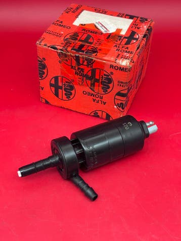Alfa Romeo GTV6 75 90 164 155 koplamp sproeier pomp, Verzenden, Nieuw, Oldtimer onderdelen