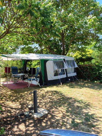 Keizer Tenttrailer weekender BJ 2021 compleet en frisse tent, Ophalen, Tot en met 2, Lichtgrijs, Keizer