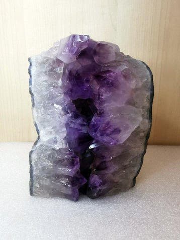 amethist Kristal - Hoogte: 170 mm - Breedte: 140 mm- 2995 g