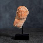Gandhara Terracotta Buste van een edelman - 1e–2e eeuw