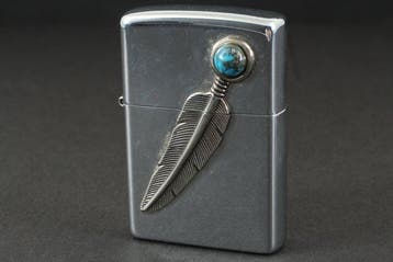 Zippo - Feather & Turquoise Emblem - Zakaansteker - metaal, Nieuw
