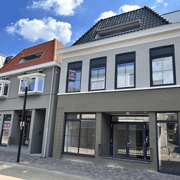 Appartement in Almelo gevonden voor €1500,- pm, Huizen en Kamers, Appartement, Direct bij eigenaar, Almelo