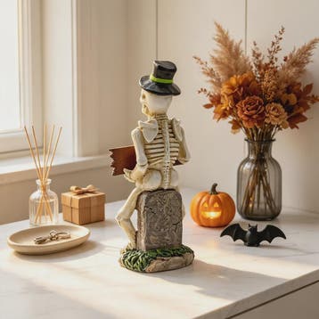 Halloween Skelet Figuur met 'Spooky' Bord - Spookachtige Dec, Verzenden, Nieuw