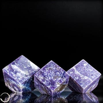 Geometrische elegantie in violet – Exclusieve