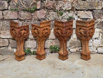 Decoratief ornament (4) - Romantiek - 4 mooie tafelpoten