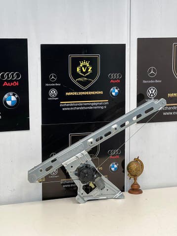 Mercedes Sprinter ruitmechaniek rechts voor 2022 A9107201100, Gebruikt, Mercedes-Benz
