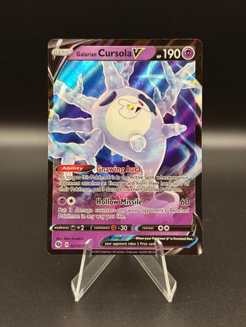 Pokemon Sword &amp; Shield Champions Path Galarian Cursola V #0, Hobby en Vrije tijd, Verzamelkaartspellen | Pokémon, Verzenden