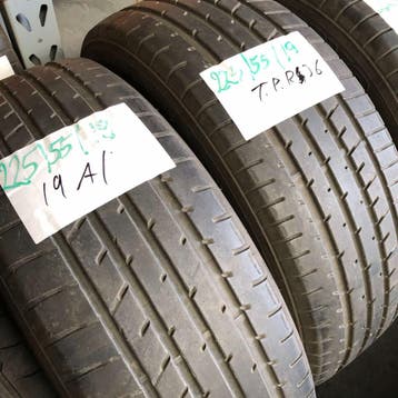 2 x Toyo Proxes 225-55-19 Zomerbanden 5,5mm, 19 inch, Gebruikt, Ophalen of Verzenden, Band(en)
