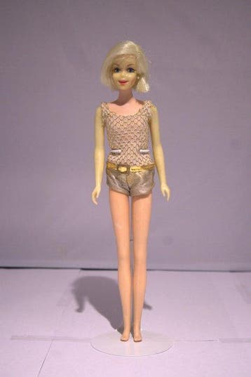 Barbie - Barbiepop Vintage Barbie – Gouden shorts outfit -