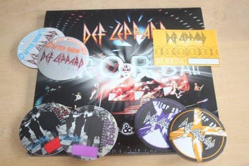 Def Leppard - Mirror Ball - Live & More + Backstage Passes +, Cd's en Dvd's, Nieuw in verpakking