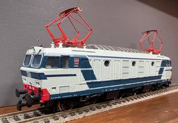 Rivarossi H0 - 1471 - Elektrische locomotief (1) - E632.042, Hobby en Vrije tijd, Nieuw
