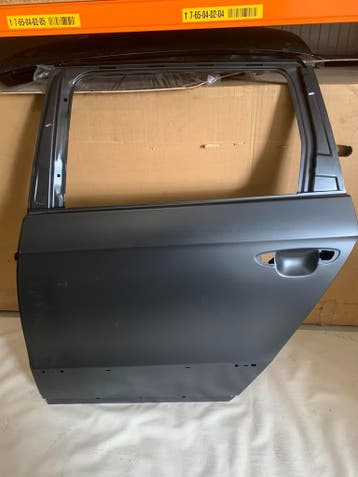 VW Passat Variant (3C5) Portier Links achter Nieuw 3C9833055, Ophalen, Nieuw, Links, Volkswagen