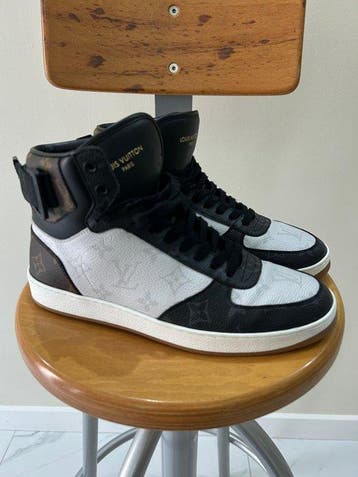 Louis Vuitton - High-top sneakers - High-top sneakers -, Nieuw