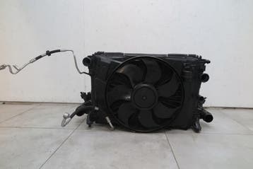 radiateur ventilator compleet Mercedes W212 2.2 CDI, Verzenden, Gebruikt